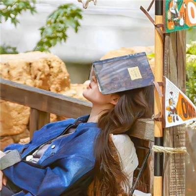 以为自己是个凡人，没想到是个绝世大佬